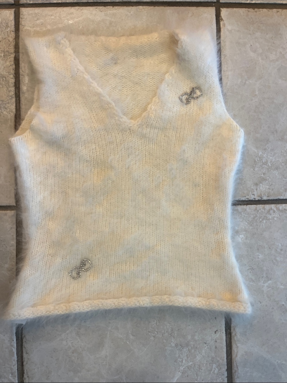 Angora like vintage  V-Neck Sleeveless top